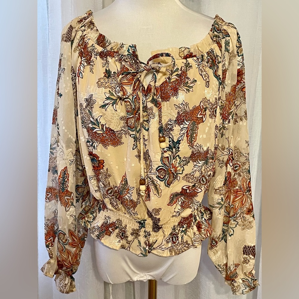 EUC UMGEE Floral Cream Women's Top
